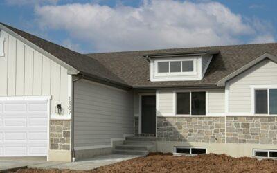 1928 W 1340 N Clinton, UT 84015